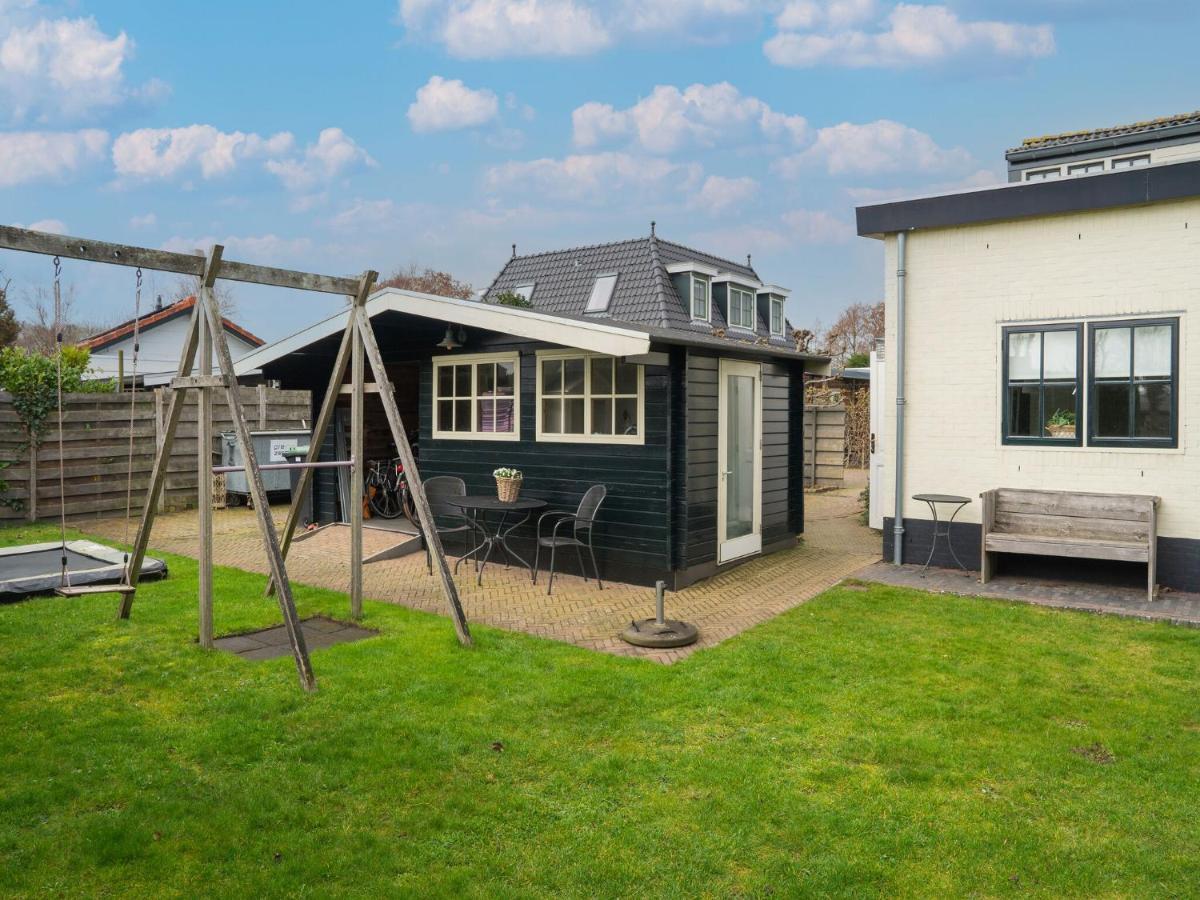 Quaint Summer Holiday Home In Egmond Binnen Εξωτερικό φωτογραφία