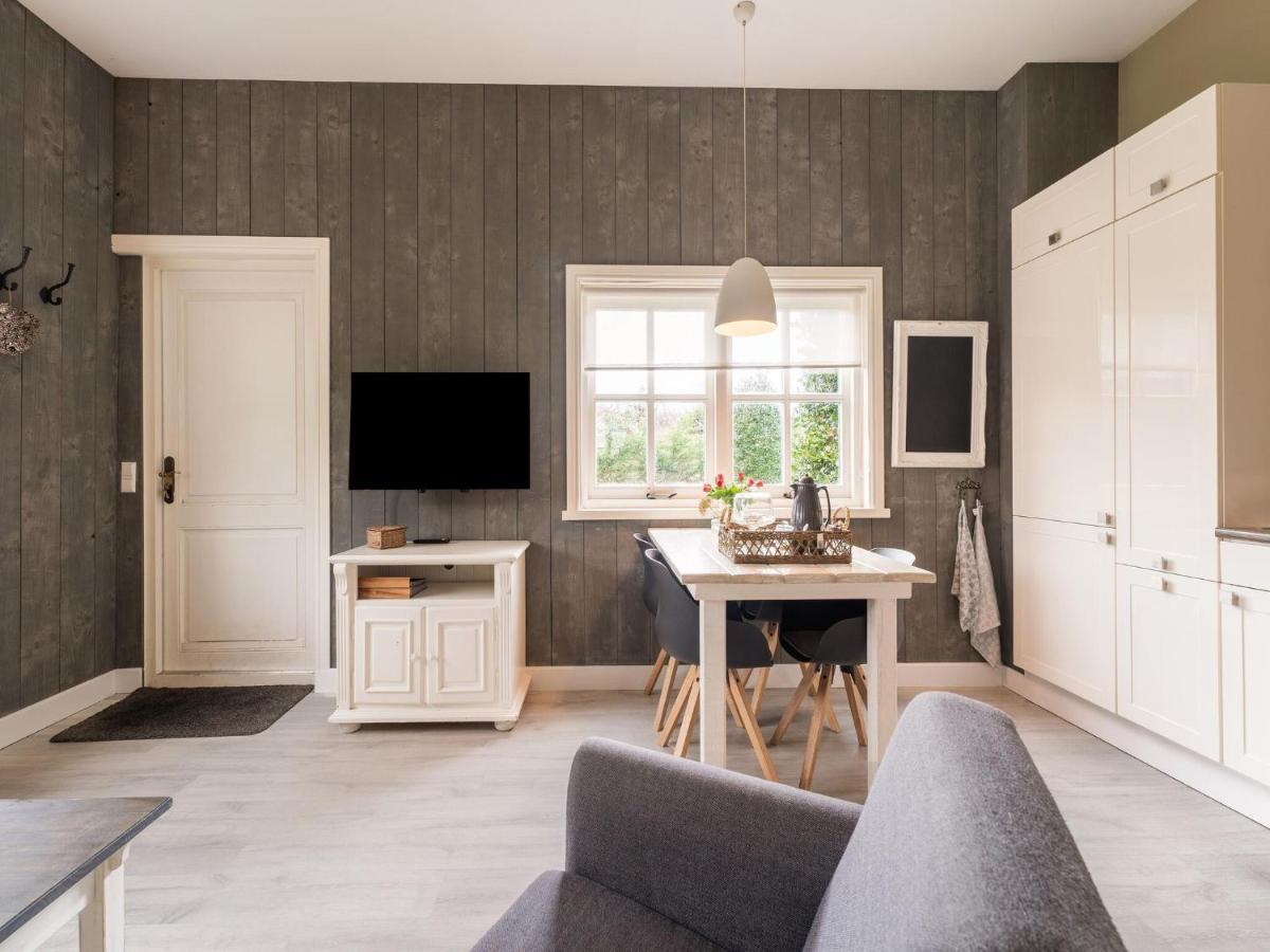 Quaint Summer Holiday Home In Egmond Binnen Εξωτερικό φωτογραφία